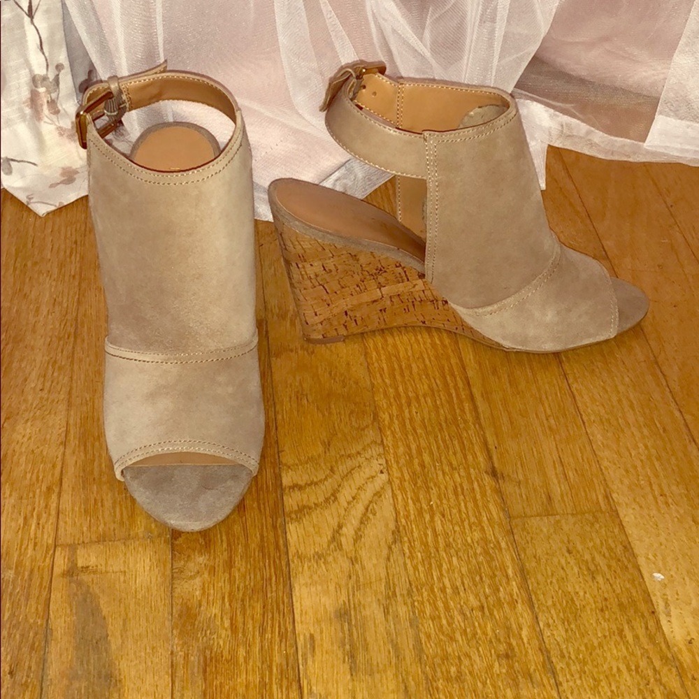 Nine West Suede Wedges